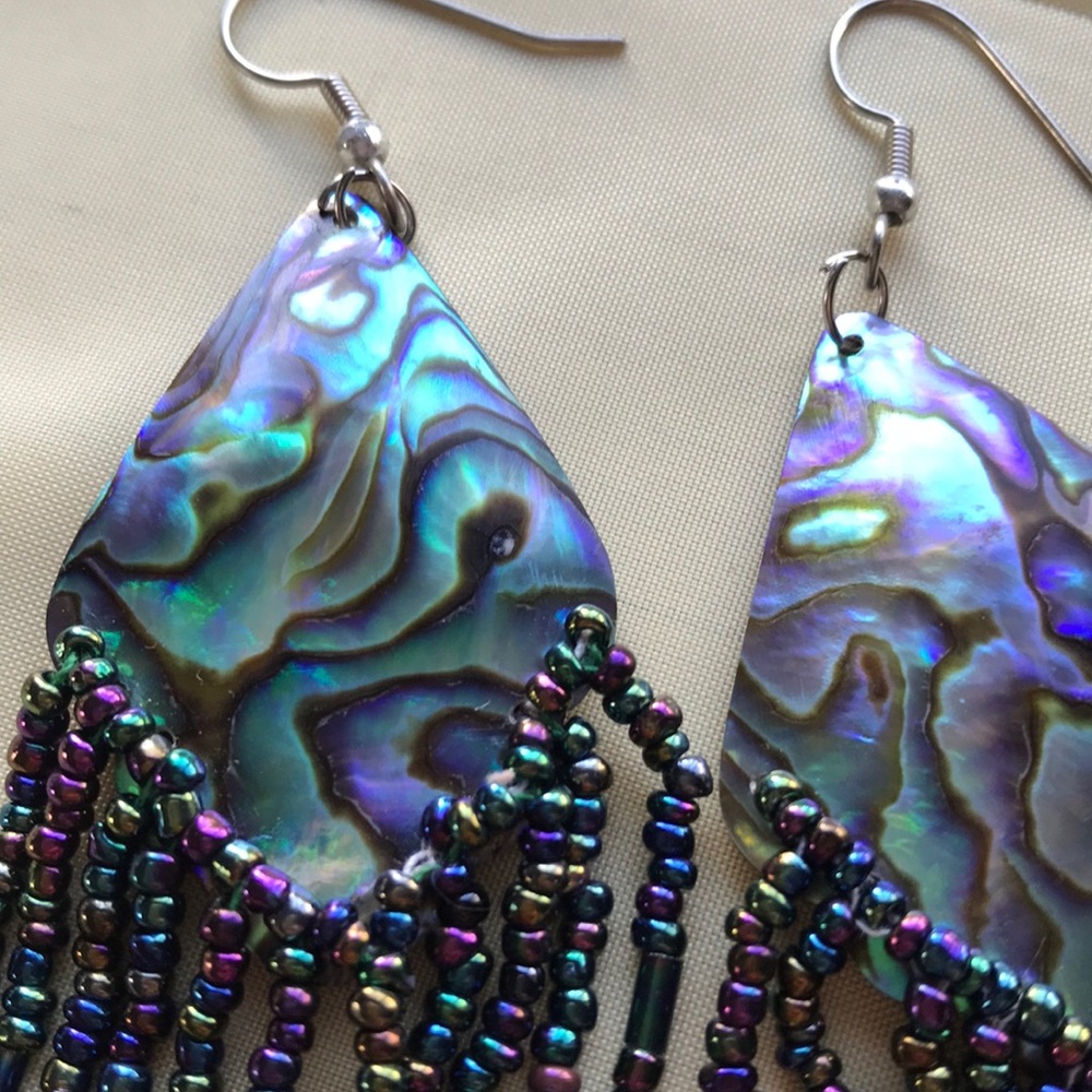 Shell earrings